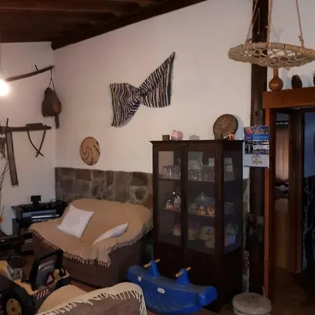 Agrompelo House Holiday home *