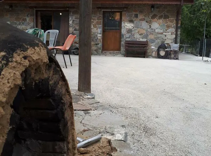 Agrompelo House Semesterbostad Agros